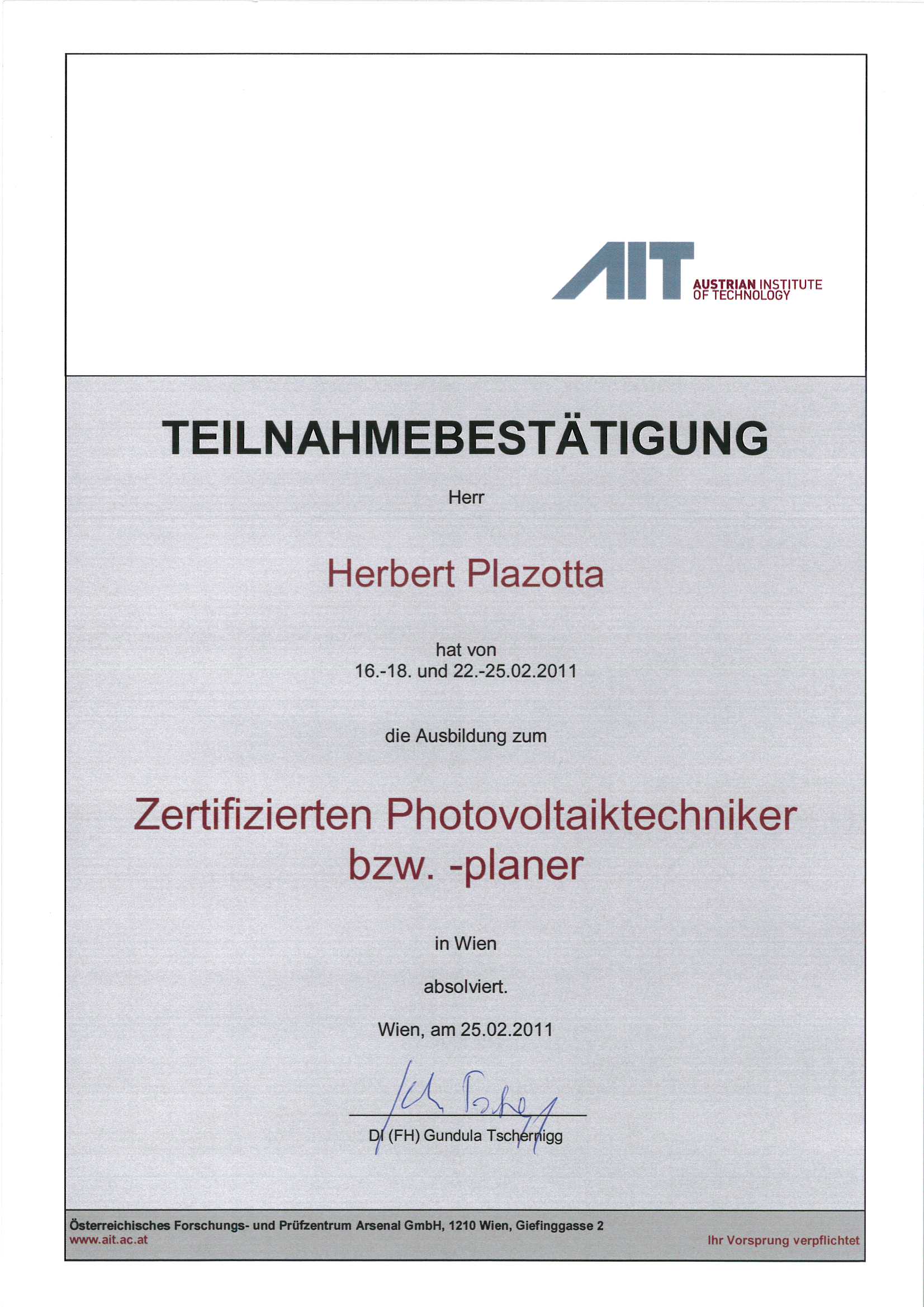 Ausbildung zum zertifizierten Photovoltaiktechniker -planer.jpg